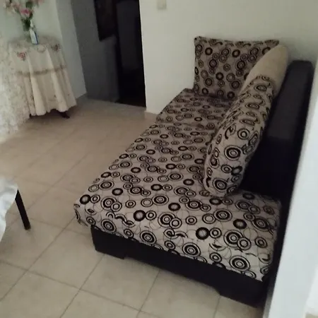 Aparthotel Eleni Nea Skioni