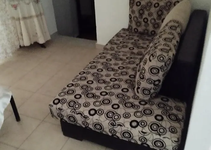 Aparthotel Eleni Nea Skioni